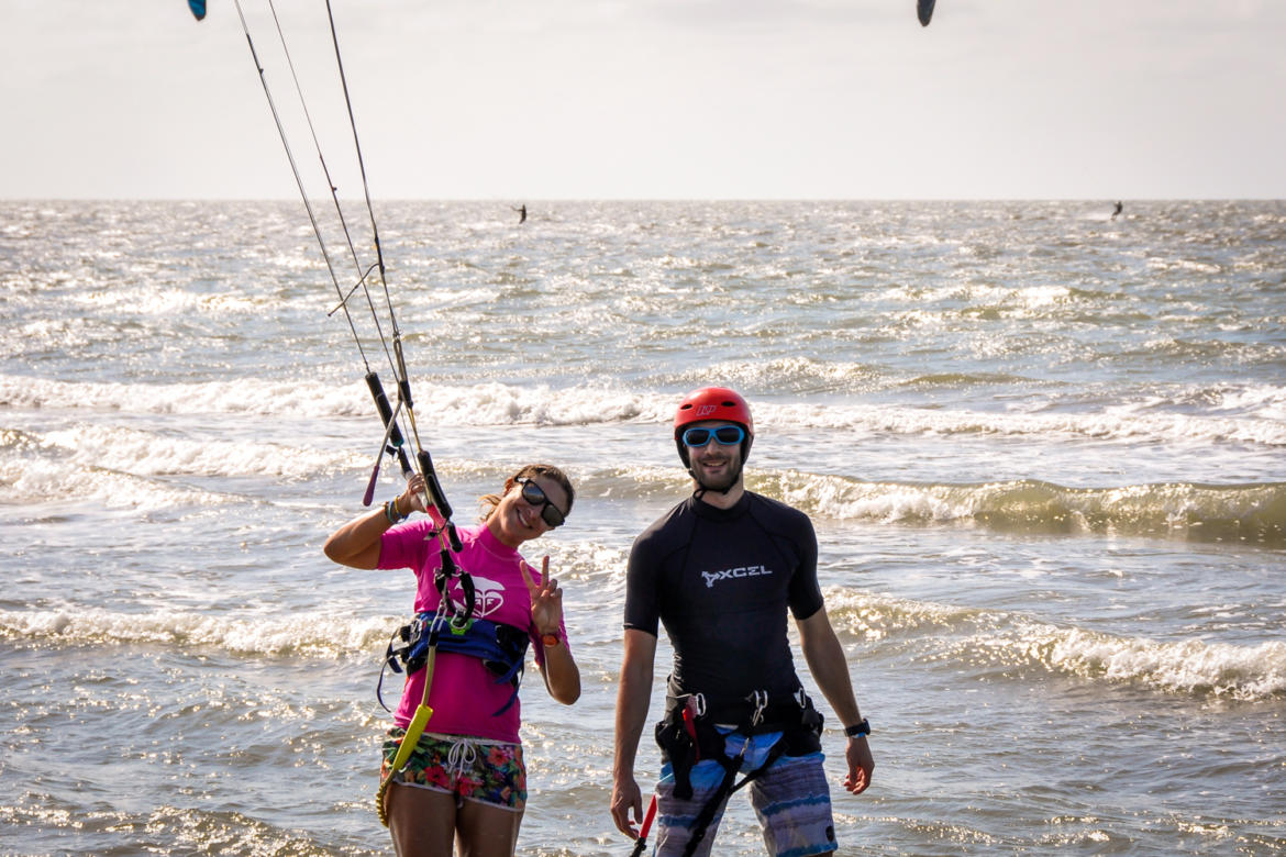 la-cara-amable-de-nomad-entrenamiento-de-kitebording-Caratagena-Colombia.jpg