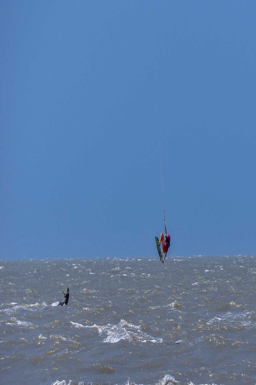 NICOLETTA-practica-del-kitesurfing-Cartagena-Colombia.jpg